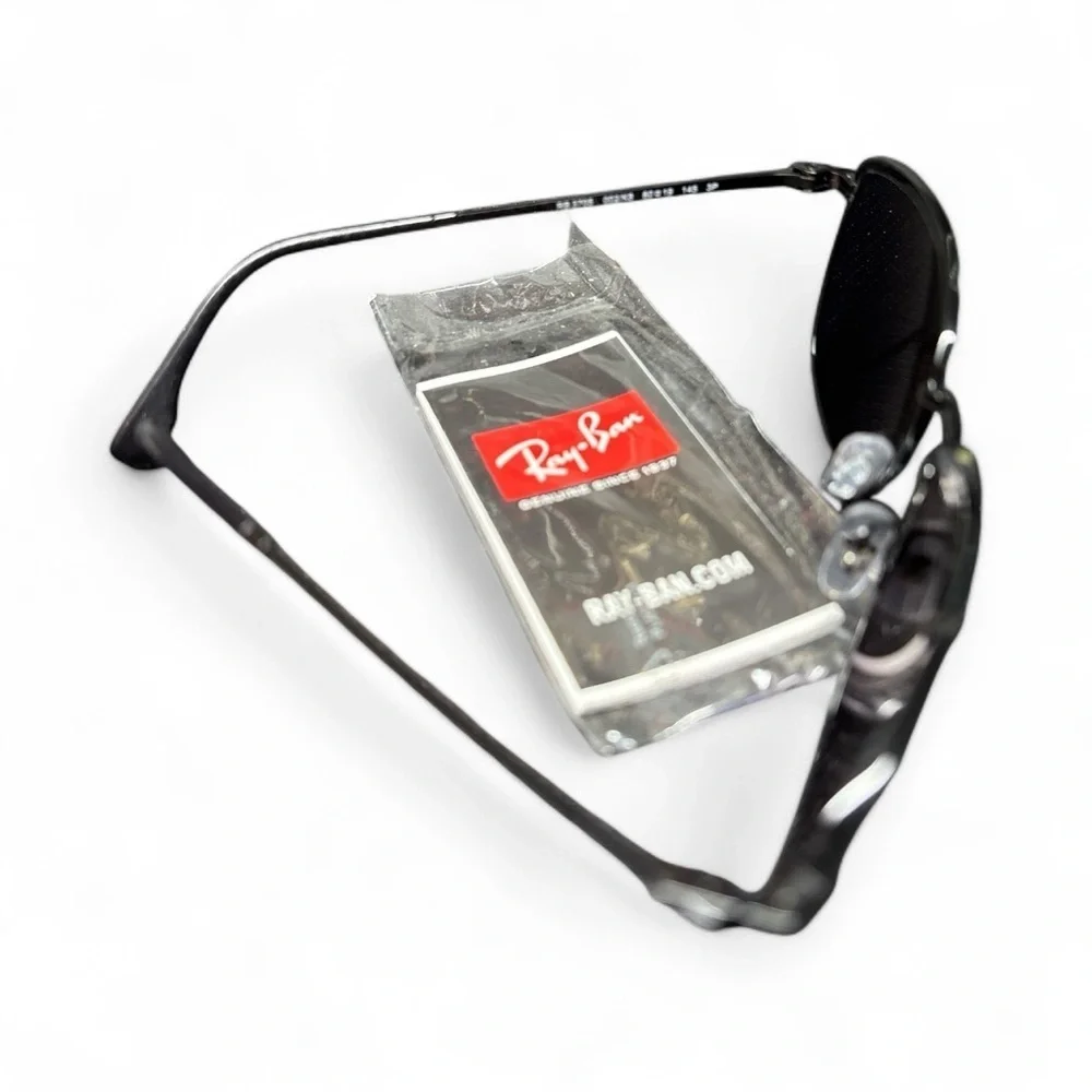 Ray-Ban Classic Black Sunglasses with Case